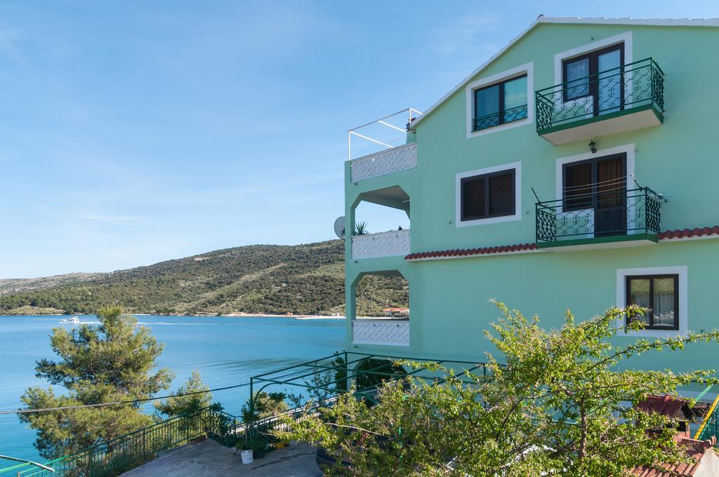 Apartment Stojan A1 Marina Exterior photo
