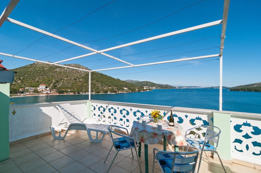 Apartment Stojan A1 Marina Exterior photo